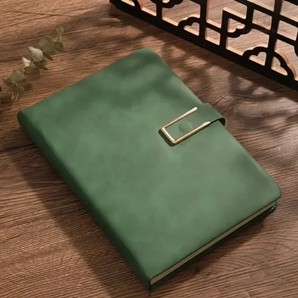 Journal féminin sophistiqué