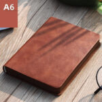Journal intime avec pages lignées pour l'écriture