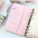Écrire sur le bonheur avec un journal intime inspirant