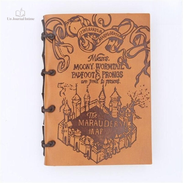 Journal intime en cuir pour les aventures de sorcellerie