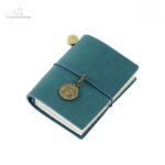 Carnet de poche bleu, parfait pour les ados en mouvement
