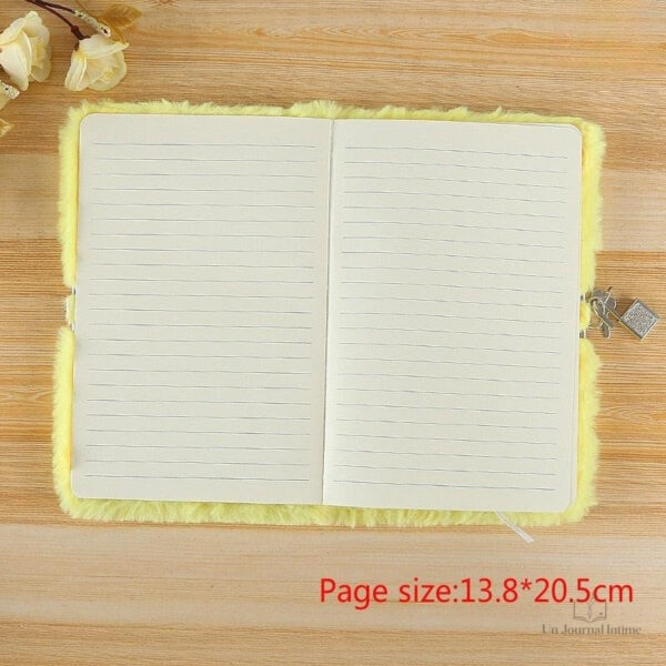 Journal intime doux, compagnon idéal pour les écrivains