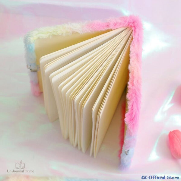 Journal élégant avec pages pour écrire et dessiner ses idées