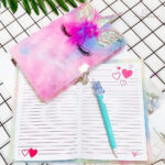 Carnet à histoires avec motif licorne captivant