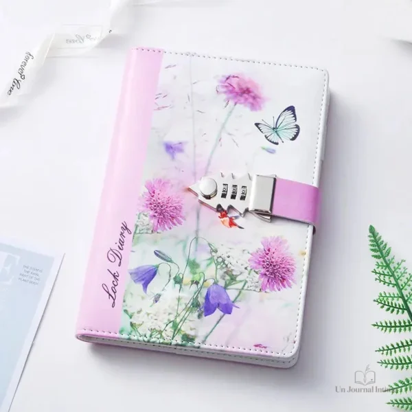Carnet poétique avec système de sécurité unique