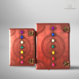 Journal intime avec design médiéval et pierres de chakra