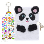 Journal créatif avec un panda pour les jeunes écrivains