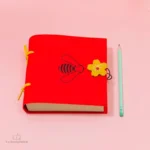 Agenda noir abeille pour écriture