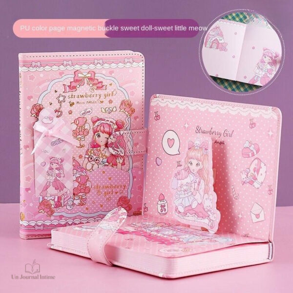 Journal intime avec pages décorées et espace d'écriture