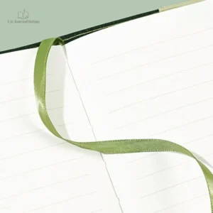 Cahier d'écriture au design printanier fleuri