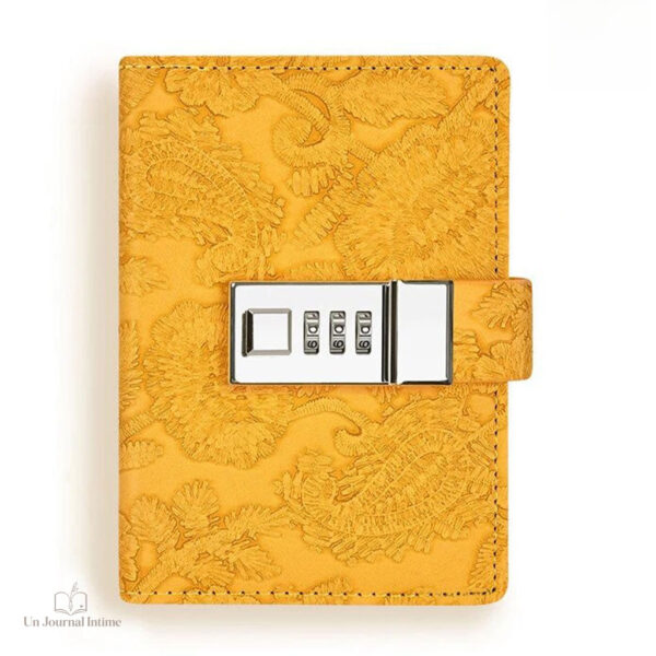 Journal intime décoré de motifs vintage en relief