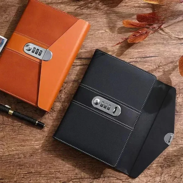 Journal sobre en cuir noir pour pensées intimes