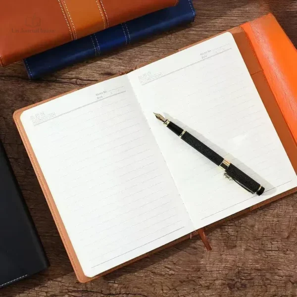 Carnet chic noir pour écrire ses secrets