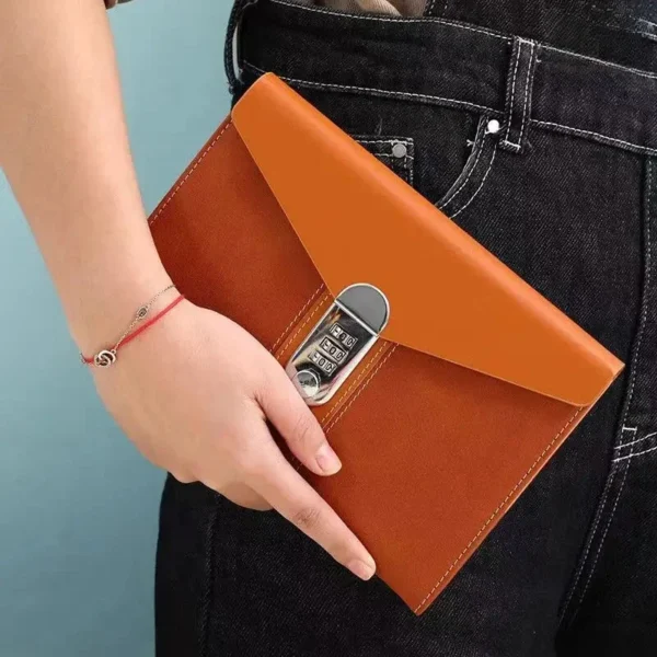 Journal intime lisse noir, style raffiné