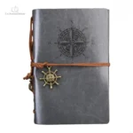 Journal intime décoré d'un motif de point cardinal