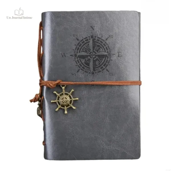 Journal intime décoré d'un motif de point cardinal