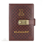 Élégant journal intime de couleur verte